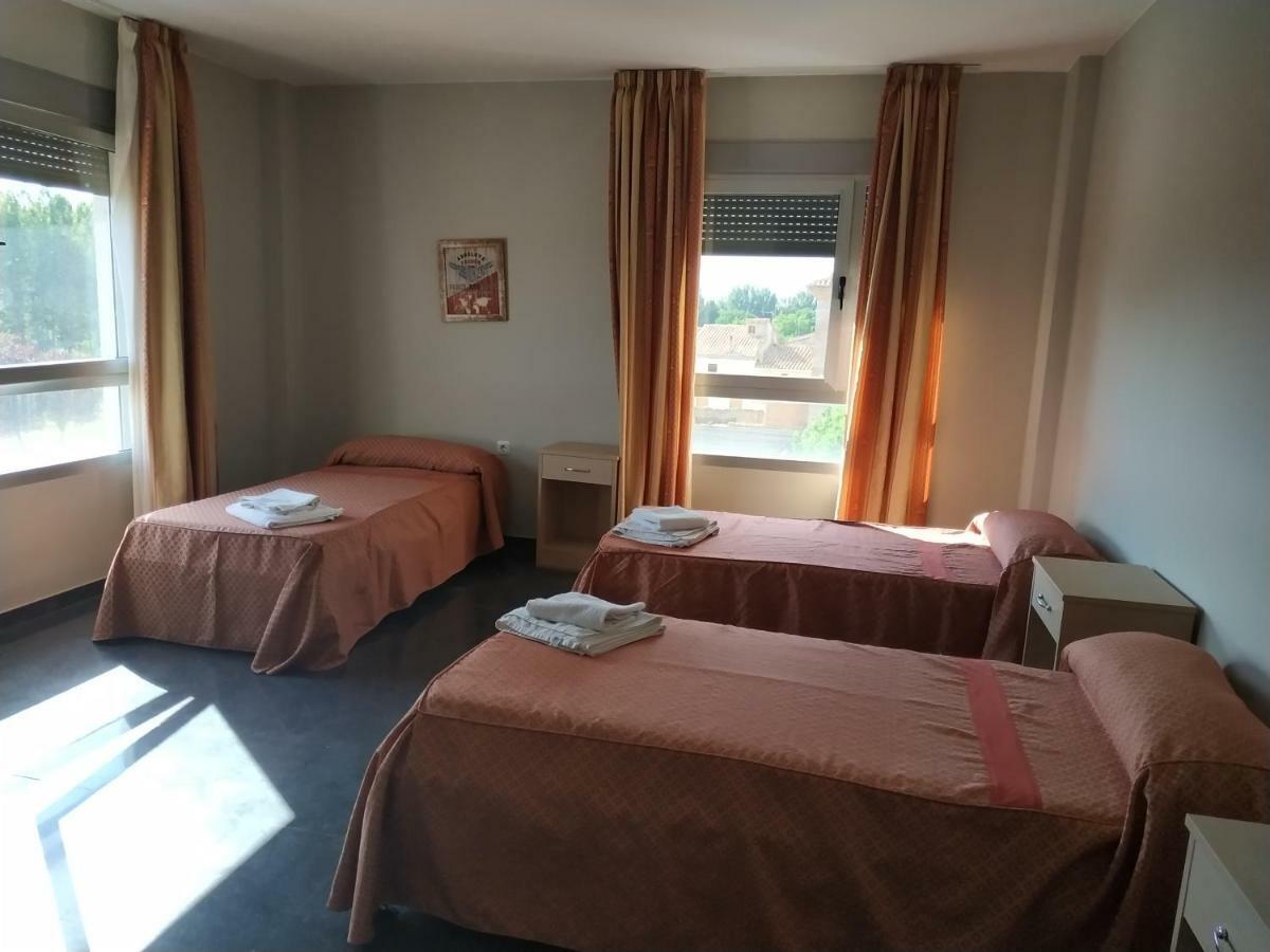 Gasthof Hostal Restaurante La Concordia Fuentes Claras